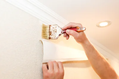 Pose de papier peint à Chivres — revêtements muraux et toiles de verre